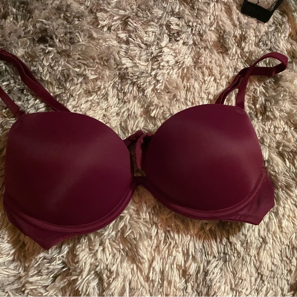 Victoria secrets push up bra